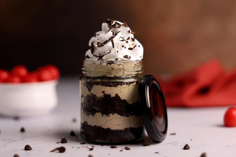 Death by chocolate (dbc) jar cake