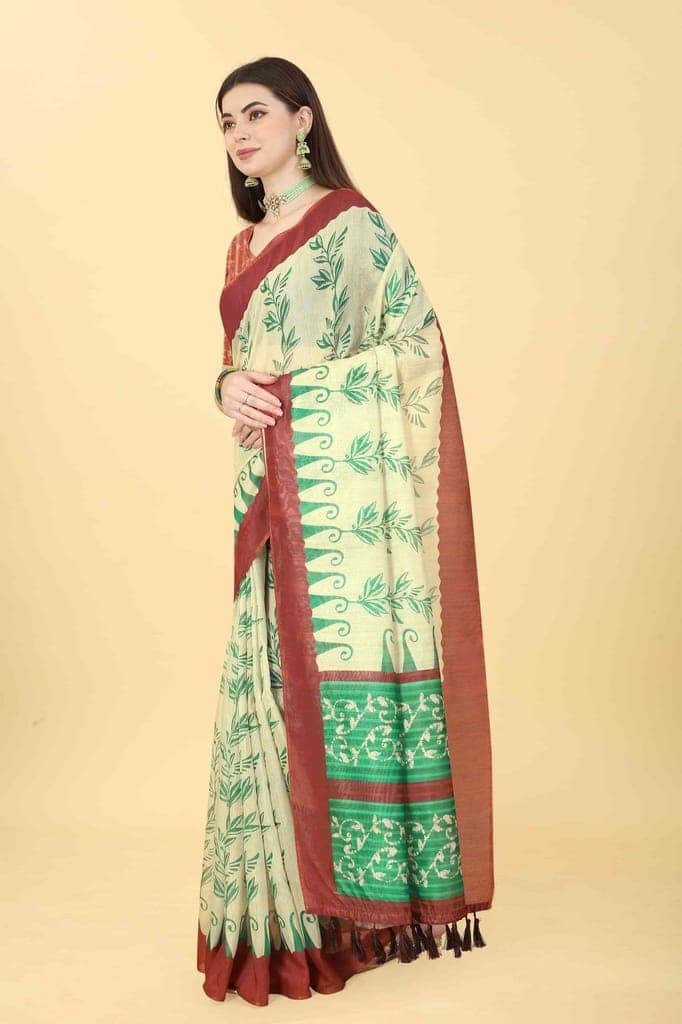 Women's Floral Digital Printed Saree view 2