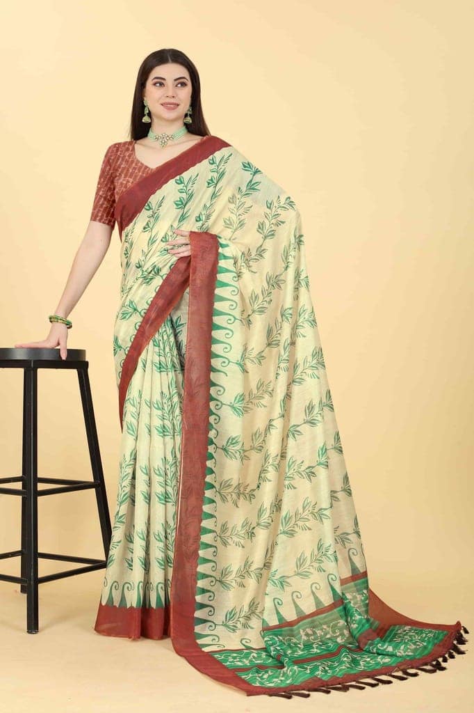 Women's Floral Digital Printed Saree view 4