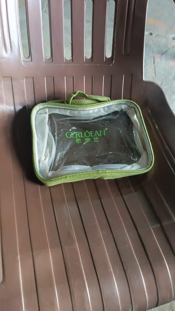 Transparent Zipper Closing Pouch (1 Pc / Big) view 8