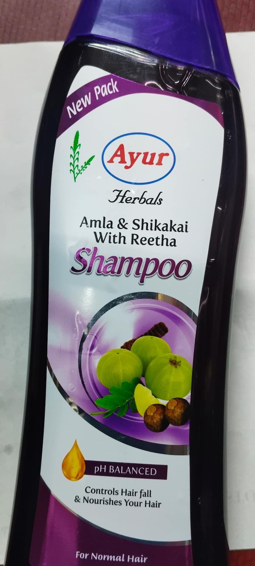 Ayur herbal Amla shikakai with Reetha shampoo 1000 ml