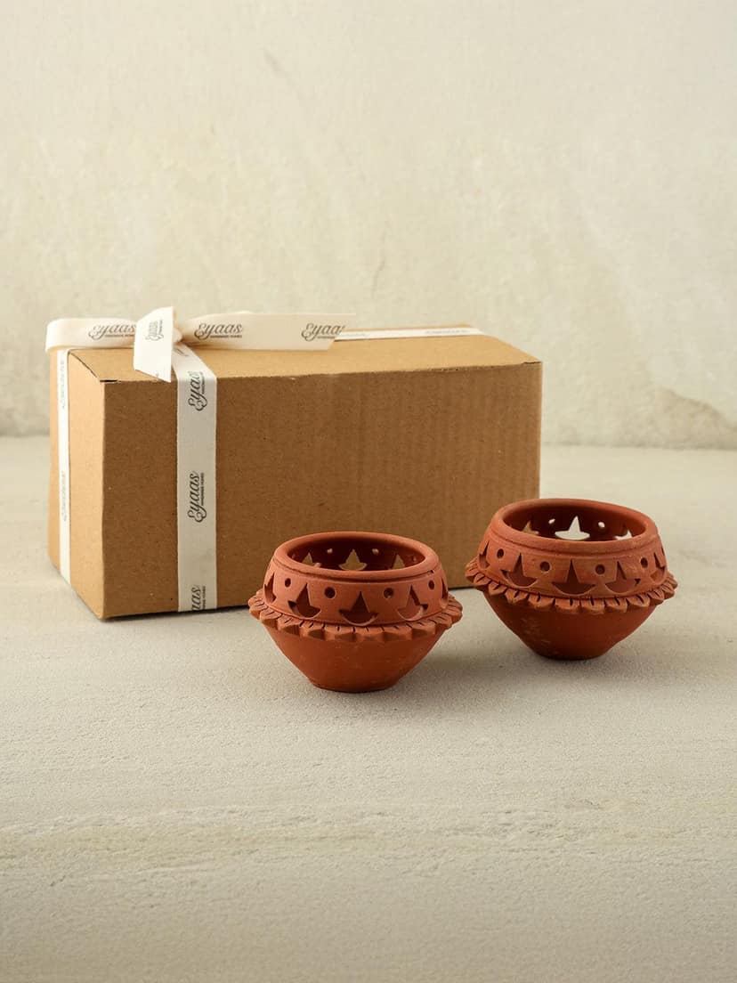Matka Terracotta Diya - Diya Cuts with Rim (Pack of 1, Natural, 3 inches x 2 inches) view 2