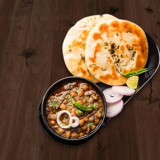 Chole (gol) kulche