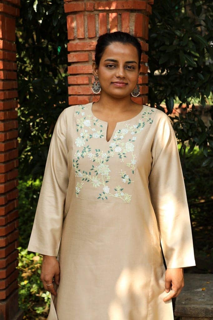 Zahrun Beige Kurta With Hand Embroidered Yoke view 4