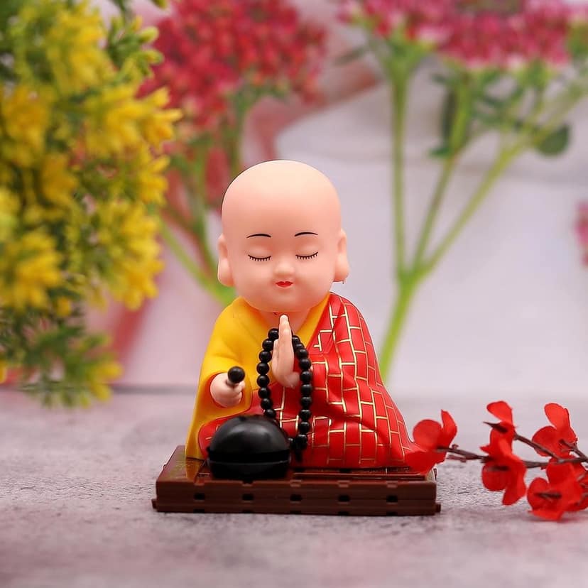 Solar Buddha Statue – Moving Head & Hand Decor view 2