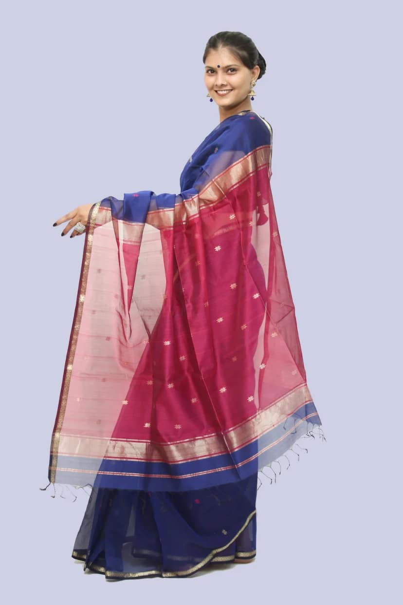 Regal Star motif handwoven Saree with Tassels – Navy Blue