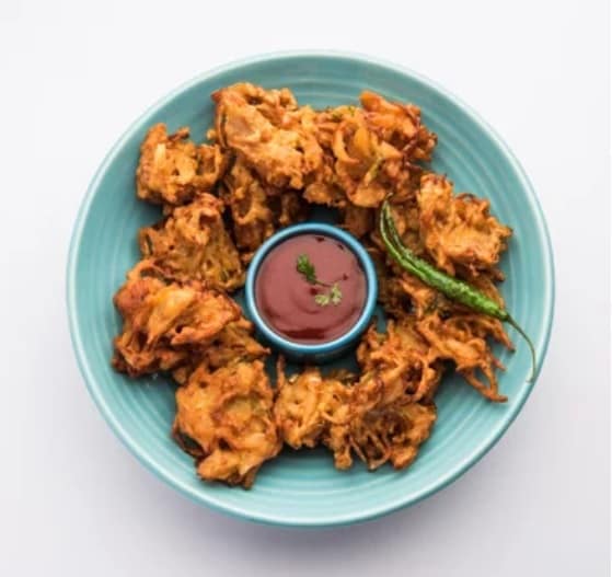 Onion bhajiya