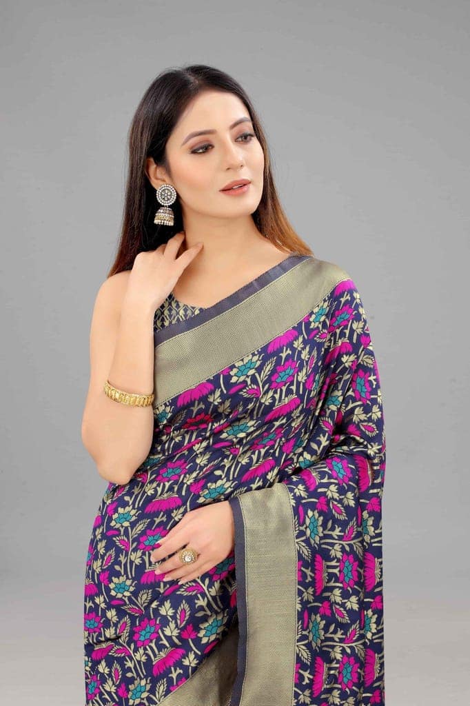 Women's Banarasi Silk Woven Design Navy Blue Saree view 4
