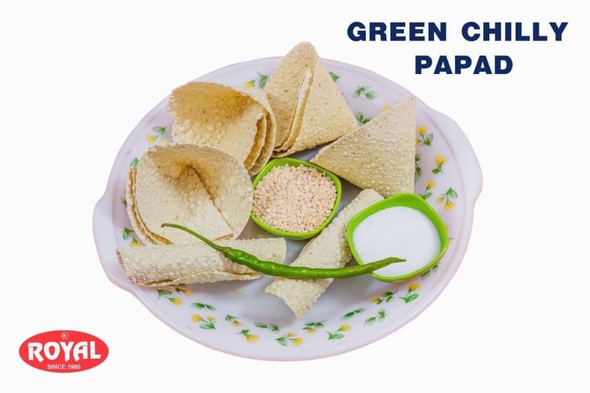 Royal Papad Green Chilli Khichiya Papad 200g, 100% Veg | Rice Papad Mini | Spicy Green Chilli Ready to Fry Crispy Snack | Authentic Gujarati Khichiya Papad | Tea Time Snack - 200 gm view 4