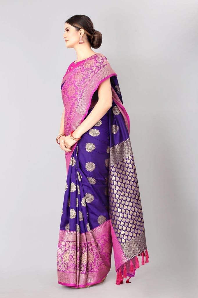 Designer Heavy Border Weaving Work With Rich Pallu and Jalar view 2