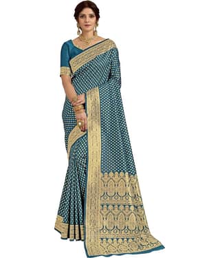 Sariya Jacquard Embellished Saree With Unstitched Blouse Piece ( Maroon )