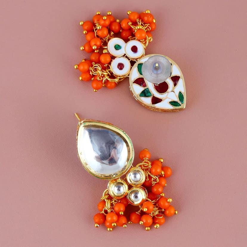 LUCKY JEWELLERY Back Meenakari 18k Gold Plated Orange Color Tika Earring Combo Uncut Big Faux Kundan Choker Necklace set (1122-J5SK-1698-O) view 3