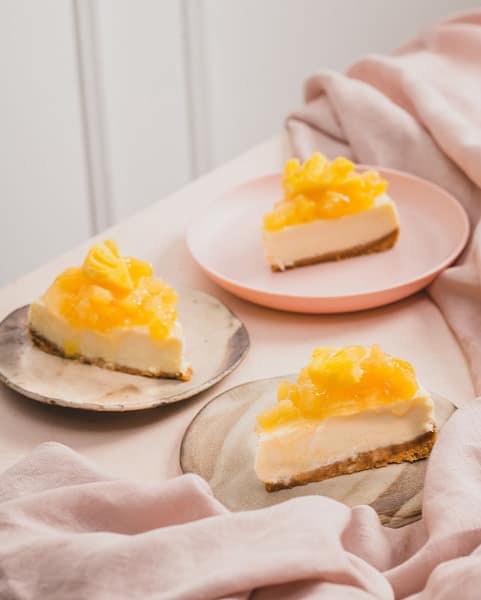 Pineapple baked cheesecake slice