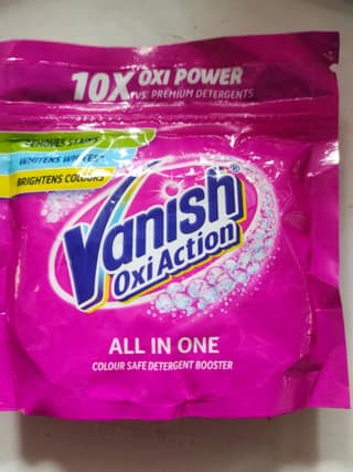 Vanish oxi action all in one colour safe detergent booster