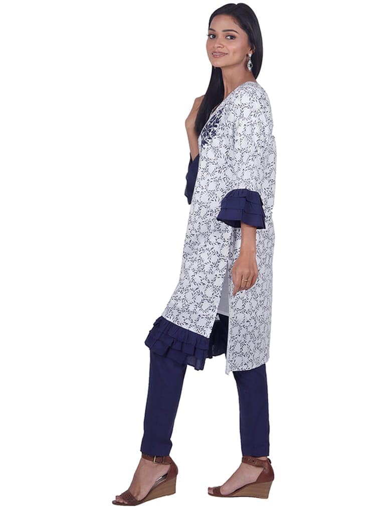 100% Cotton Kurta with Hand embroidery- Aranavy01 view 3