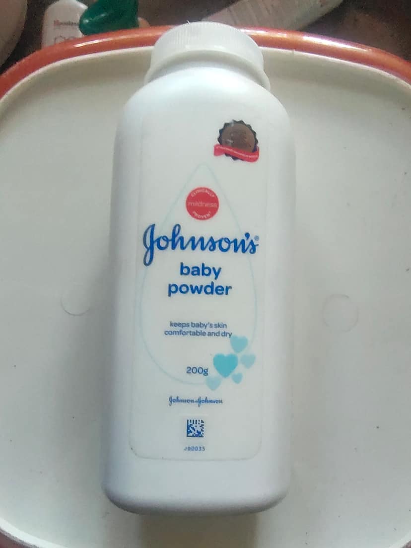Johnson's baby Baby Powder