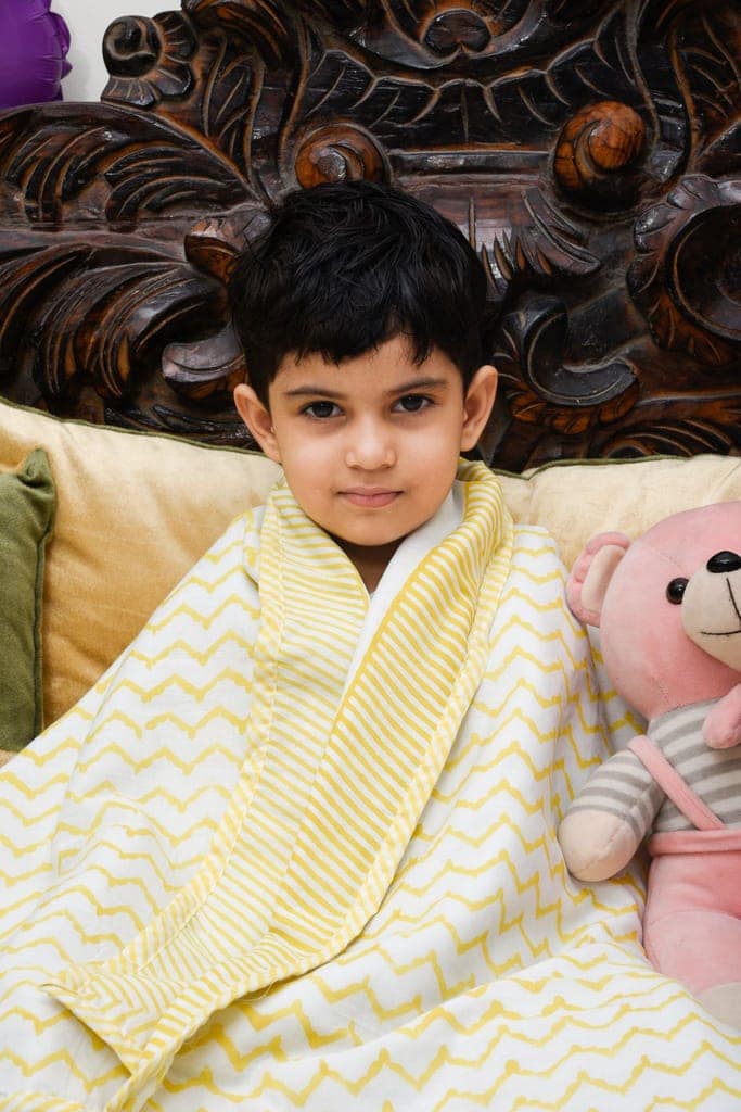 Hand Block Printed Cotton Baby dohar blanket, 60x40 inches (100x150 cm) Yellow Lion view 2