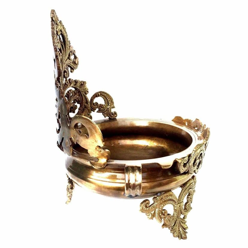 Brass Decorative Flower Urli - Handcrafted Urli Bowl, Diameter : 9 Inch (BSMAS1148 A) view 4