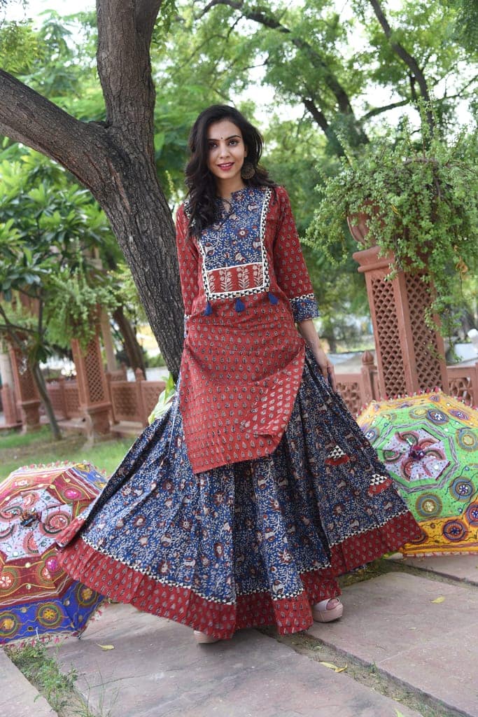 Bagru Handblock Print Cotton Kurta-Skirt Set – Red view 3