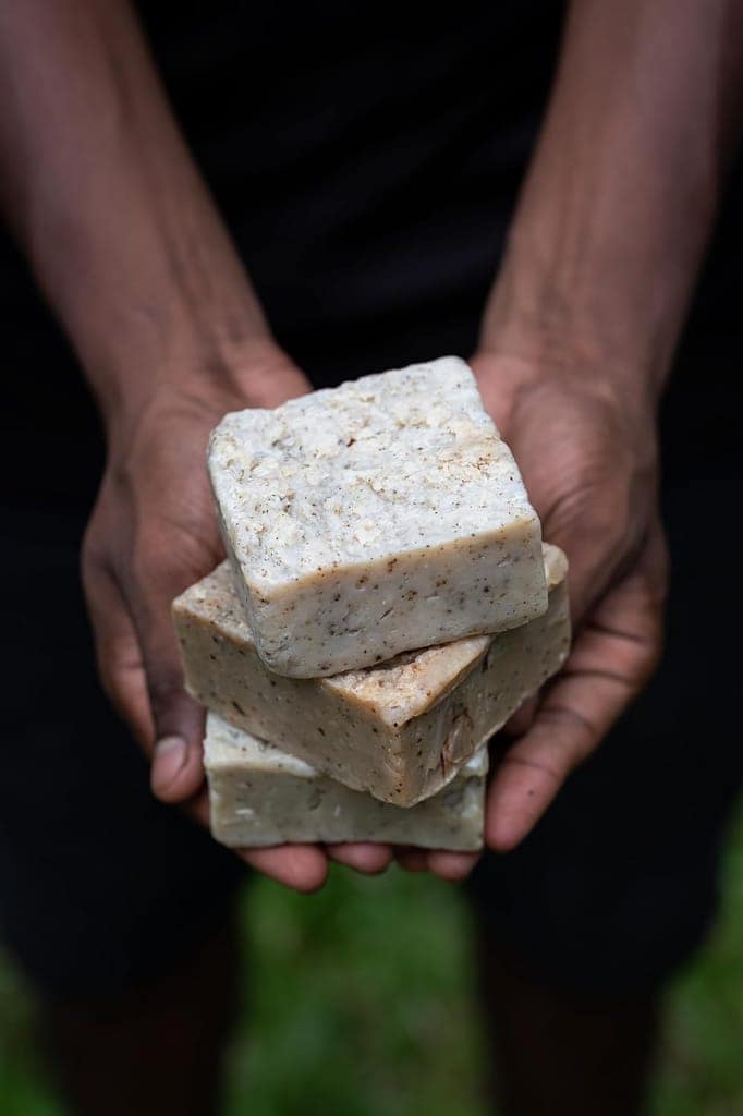 Beeswax Handmade Cinnamon Orange Exfoliating Soap 134 gram (1TORSOPTN00271) view 3
