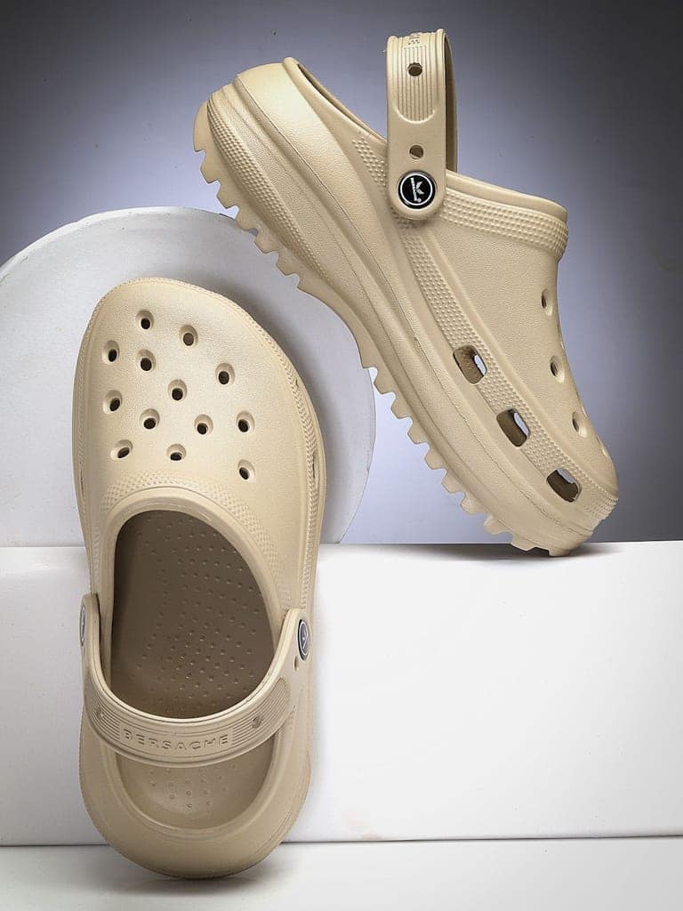 Bersache Extra Soft Classic Casual with Back Strap Regular wear with Ultra Soft & Flexibility Technology Clog for Women's