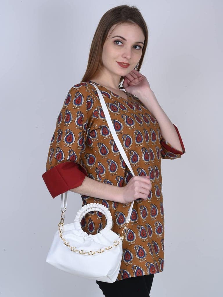Magnifique Women's Hand/Sling/Side Bag/purse Polyurethane Western (Clear) view 4
