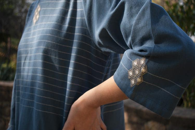 Akriti Blue Handwoven Extra-Weft round neck kurta view 2