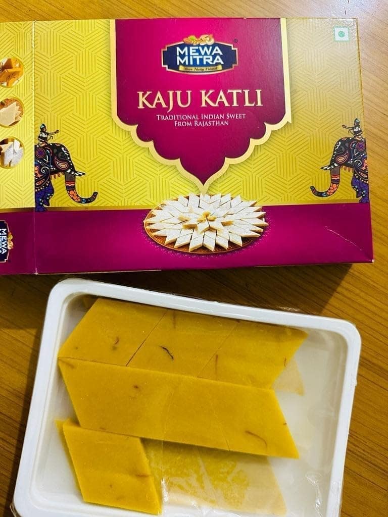 Mewa Mitra Kesar Kaju Katli Barfi | Authentic Traditional Kaju Katli | 400g of Fresh Kesar Kaju Katli Barfi | Sweet Mithai Box view 6