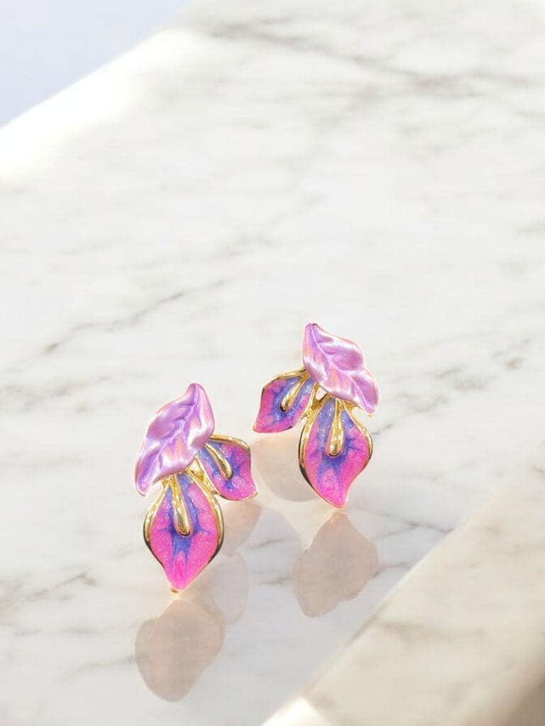 Blooming Breeze - Floral Fusion By Amit Chauhan And Sons view 2