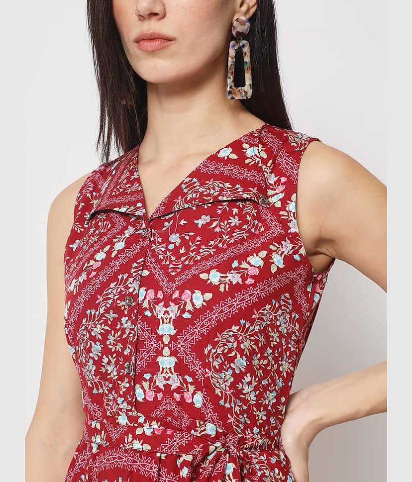 Rudrakriti Women Crepe Printed Gown ( Red ) view 2