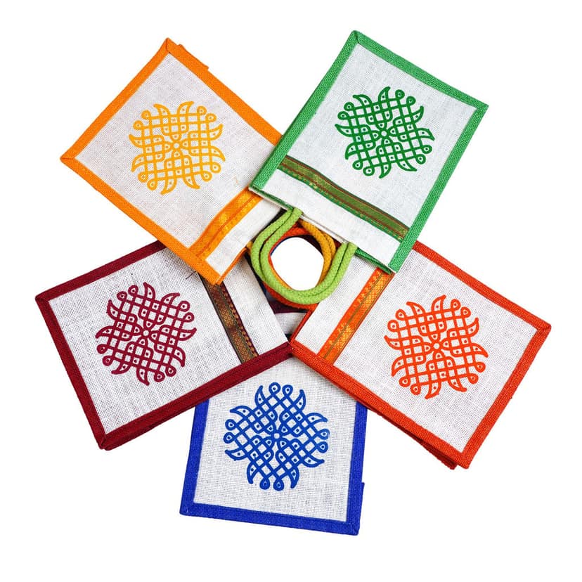 SS Eco-Life Eco-Friendly Jute Bag for Return Gift / Thamboolam Bag with Kolam / Muggu / Rangoli Print for Engagement, Wedding, Baby Shower, Housewarming and Pooja's like Navaratri & Varalakshmi Vratham. Multicolour.