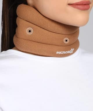 Cervical Collar with Soft Support (X-Large)