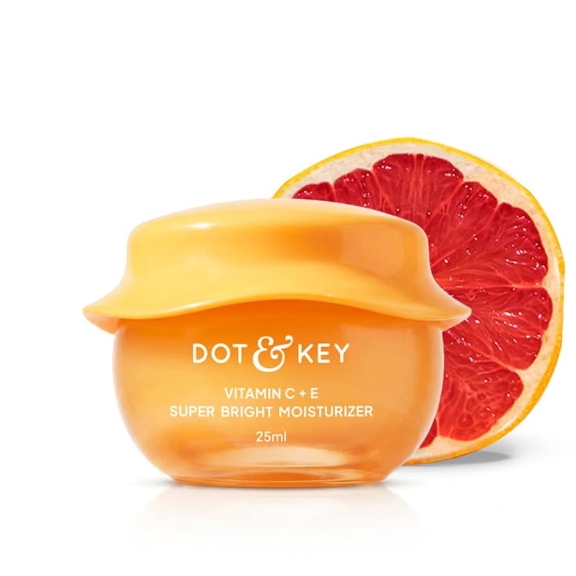 Dot & Key Vitamin C + E Super Bright Gel Moisturizer For Face, Visibly Boosts Glow, For All Skin Types, 4 Types of Vitamin C, Reduces Dark Spots, Evens Skin-Tone, Lightweight, Non-Sticky, Non-Greasy | 25ml Dot & Key Vitamin C + E Super Bright Gel Moistur