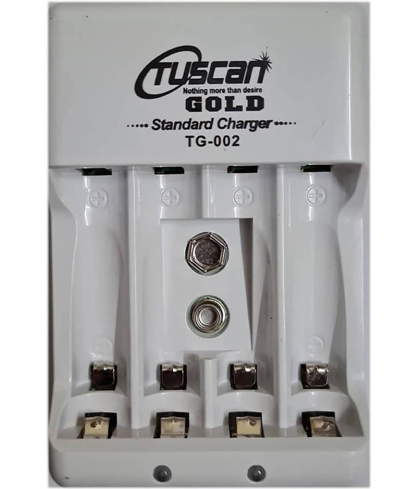 Tuscan AA/AAA/9V Camera Battery Charger