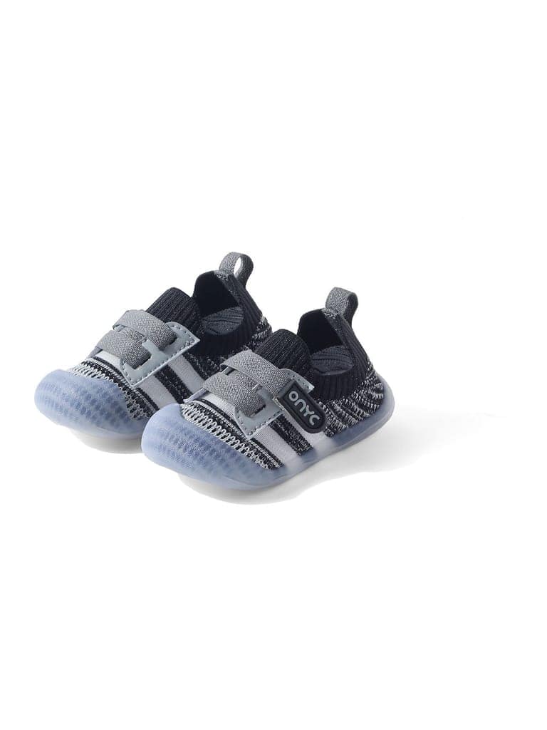 Smooth Toddlers' First Step Shoes - Black (Unisex) view 5