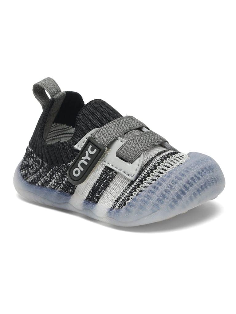 Smooth Toddlers' First Step Shoes - Black (Unisex) view 8