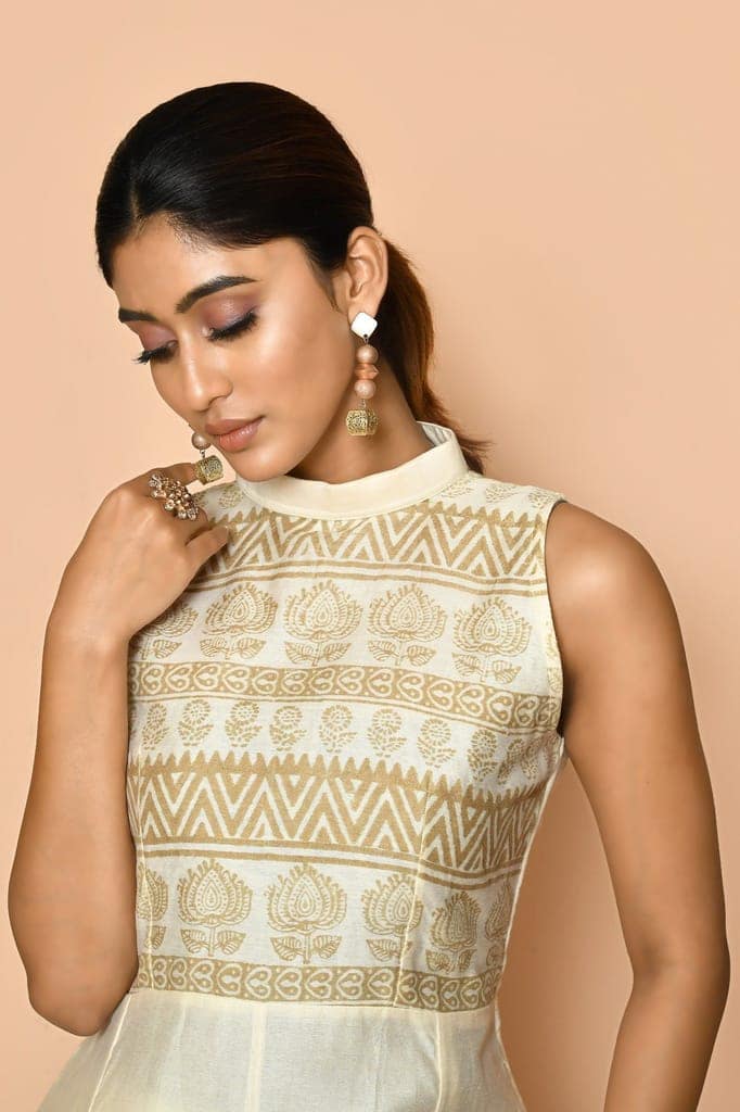 Ayoola halter neck handloom maheshwari silk kurta set view 2