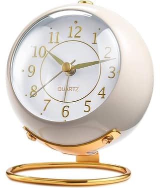 GEEO Analog Alarm Clock - Pack of 1