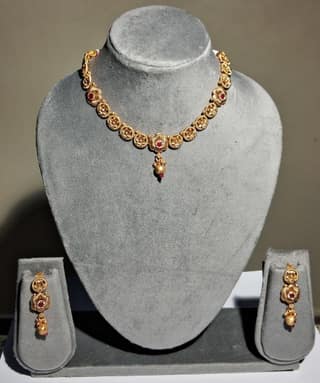 NECKLACE RAJ