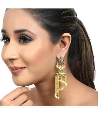 Priyaasi - Golden Jhumki Earrings ( Pack of 1 )