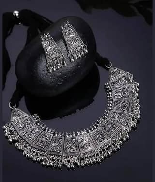 Samridhi DC Silver Alloy Necklace Set ( Pack of 1 )