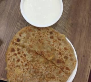 3 tawa paratha with dahi