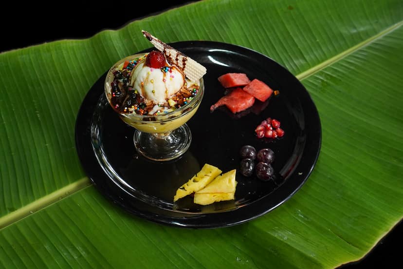 Fruit Salad With Ice Cream