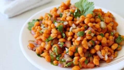 Boondhi Masala