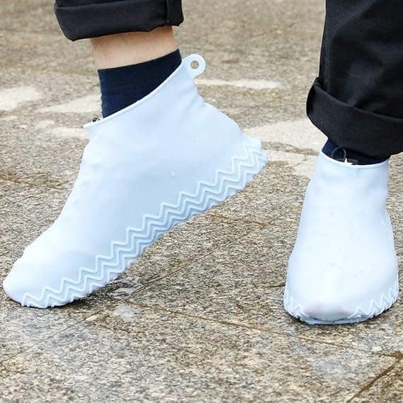 Silicone Waterproof Shoe Covers Reusable Rain Boots for Outdoor Activities Lightweight Foldable Non Slip Shoe Protectors for Rainy Days Gardening and Travel Large | Randomly Assorted view 2