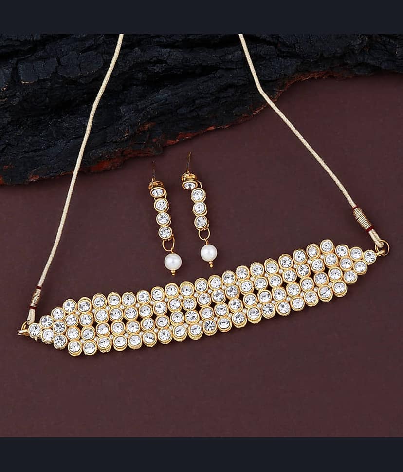 ShreejiHuf Alloy White Traditional Necklaces Set Choker
