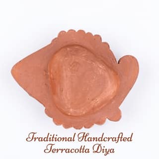 Traditional Handcrafted Terracotta Diya 1pc