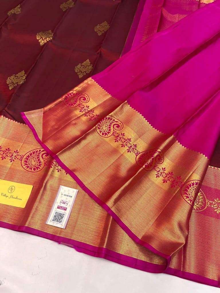 Honey Red Color Pure Silk Saree Has Beautiful Fancy Butta Design with Unstitched Blouse view 3
