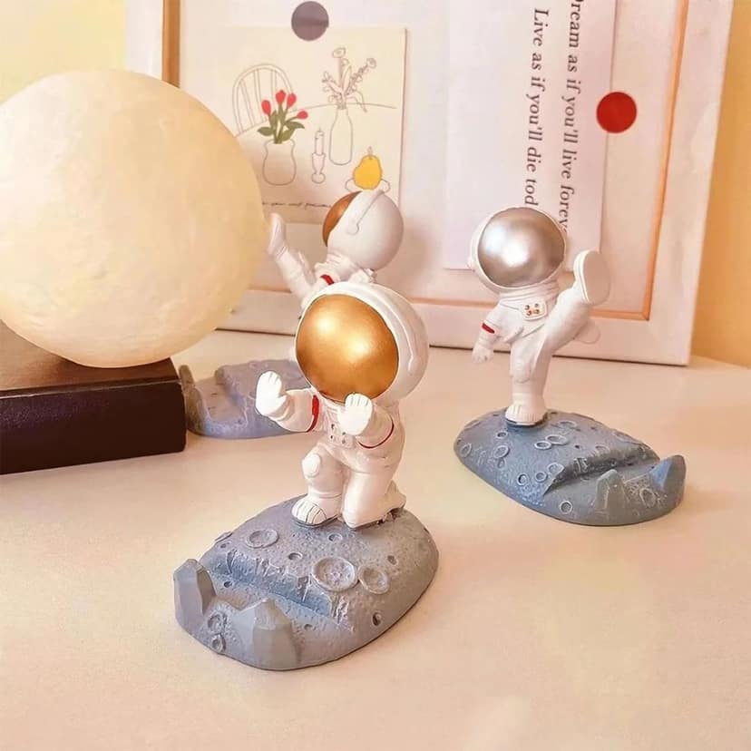 Creative Astronaut Mobile Holder (Random) view 4