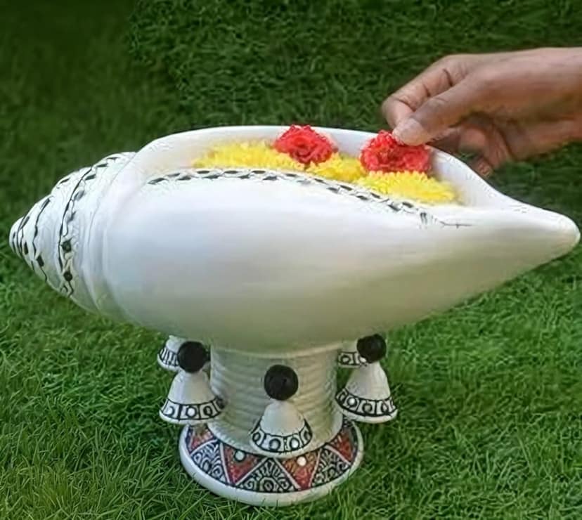 Terracotta Decorative Flower Design Sangu urli with Stand
